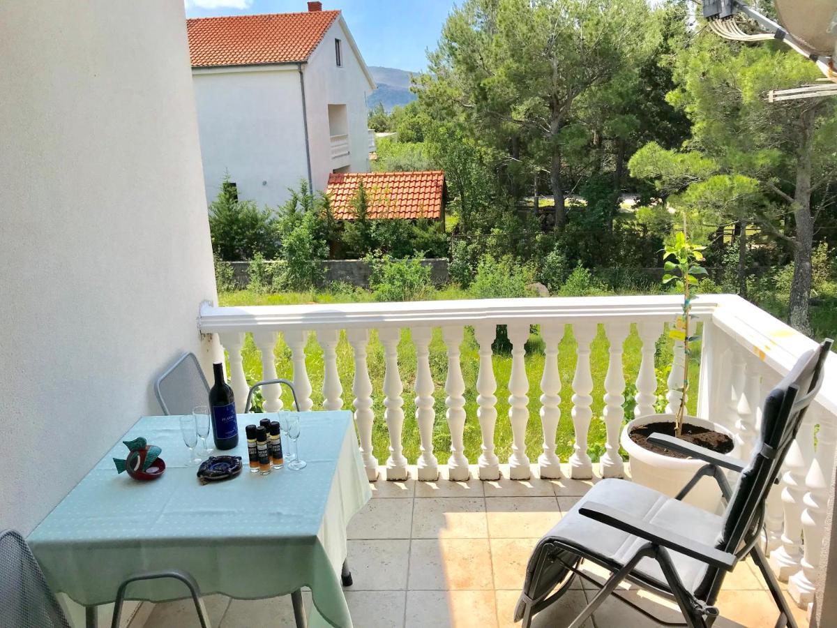 Apartment Pepa Starigrad Exterior photo